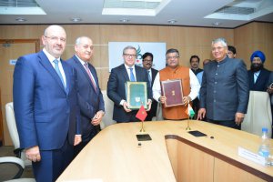 मोरक्को और भारत ने कानूनी और वाणिज्यिक मामलों में सहायता के लिए एक समझौते पर हस्ताक्षर किए |_40.1
