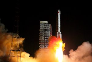 चांग'ई -4: चीन ने चंद्रमा के दूरस्थ तरफ स्थान पर पहला मिशन शुरू किया |_40.1