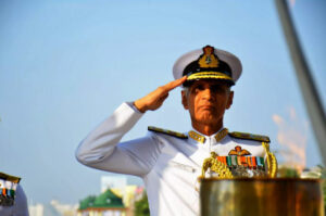 सैन्य न्यायाधिकरण ने करबीर सिंह को नए नौसेना प्रमुख के रूप में कार्यभार संभालने की अनुमति दी |_40.1