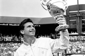 Australian tennis star Ashley Cooper passes away_4.1