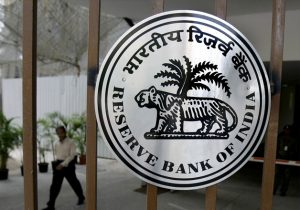 RBI slaps penalty of Rs 2 crore on Standard Chartered Bank_4.1