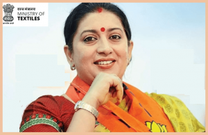 Smriti Irani inaugurates 8th India International Silk Fair_4.1