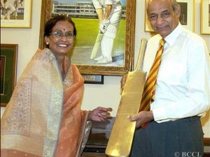 India's first female cricket commentator Chandra Naidu passes away_4.1