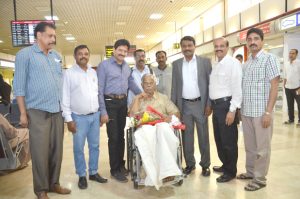 Journalist N N Pillai honoured with BKS Literary Award_4.1