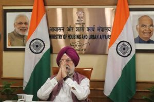 Hardeep Singh Puri unveils statue of Maharani Lakshmi Bai in Hisar college_4.1