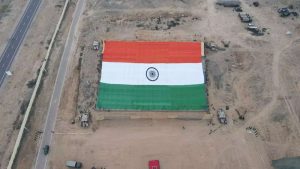 World Largest National Flag: Khadi National Flag Displayed_4.1