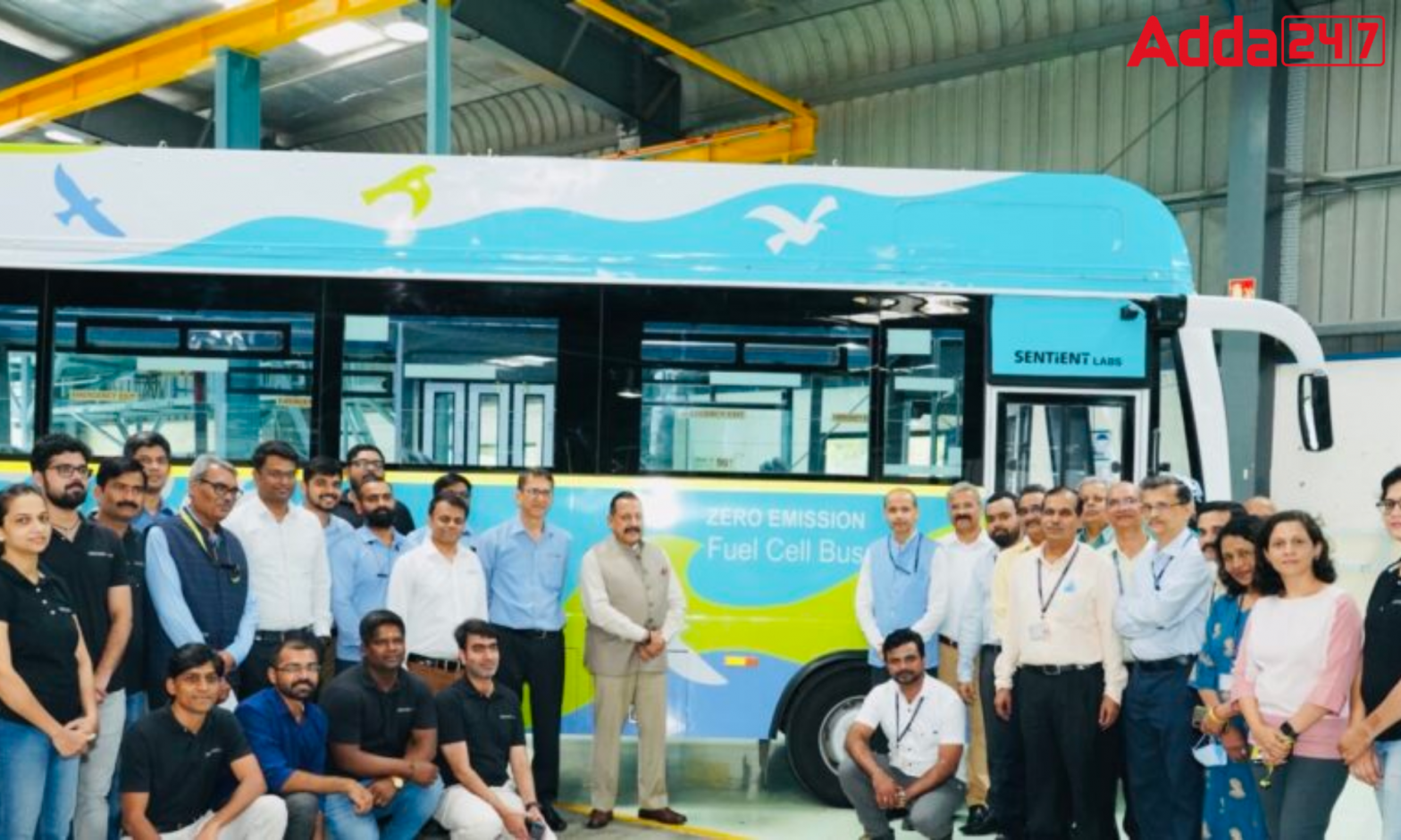 Hydrogen fuel cell bus