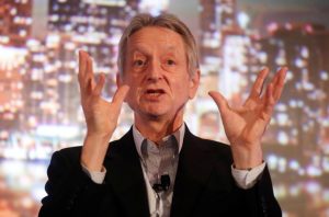 AI 'godfather' Geoffrey Hinton quits Google_4.1