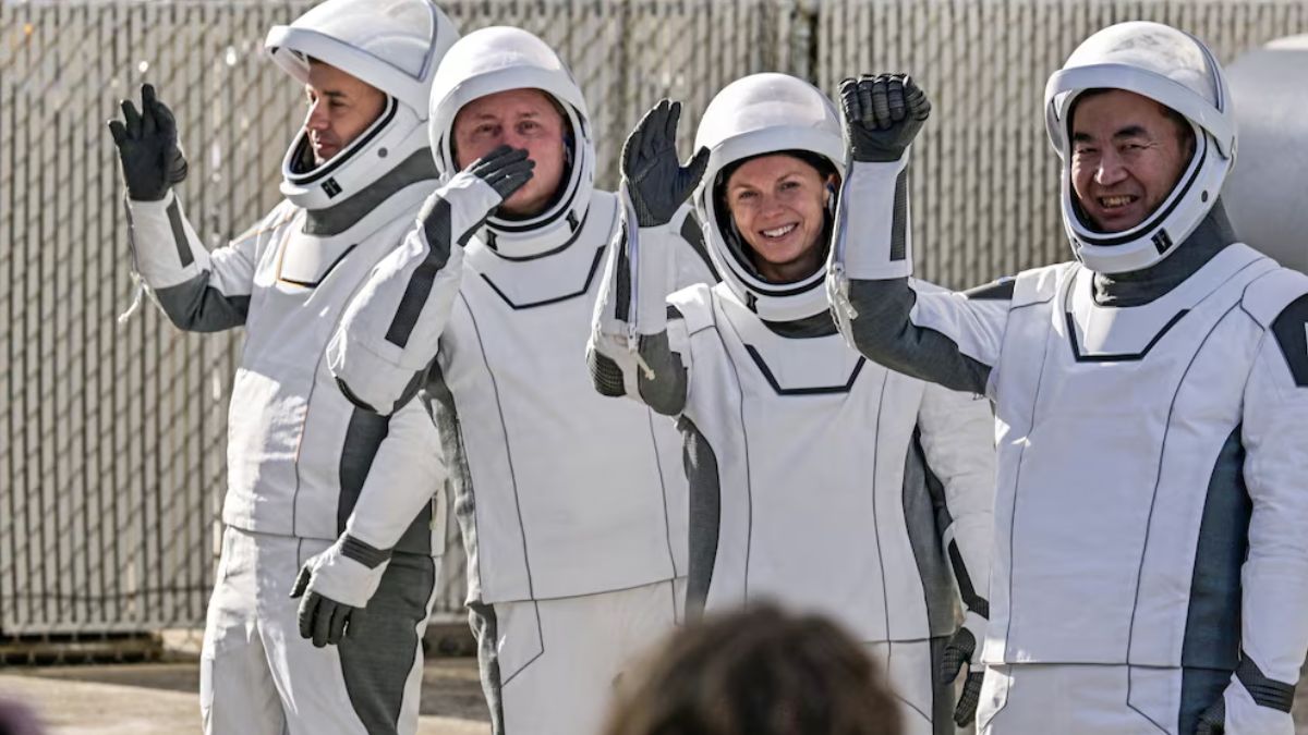 SpaceX Launches NASA’s Crew-11 Mission to the International Space Station