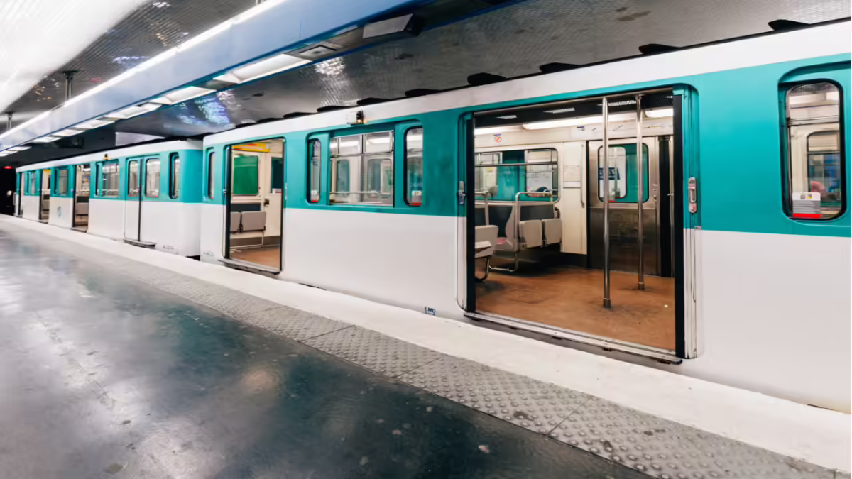 Top-7 Oldest Metro Stations in the World, Know the Names