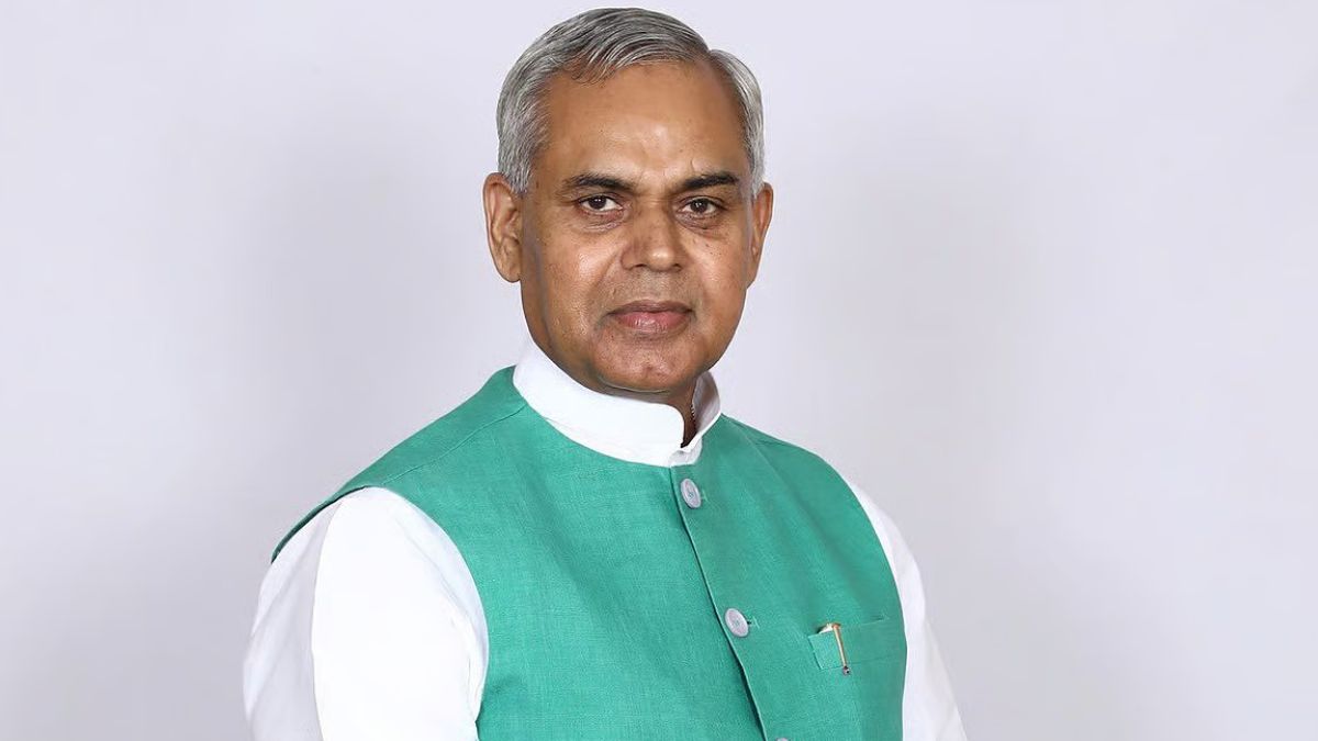 Acharya Devvrat Gets Additional Charge as Maharashtra Governor