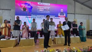 Cochin Shipyard Signs MoU with HD Korea to Boost Shipbuilding