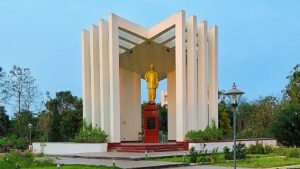 BDU Professor Wins TANSA Award for Environmental Science