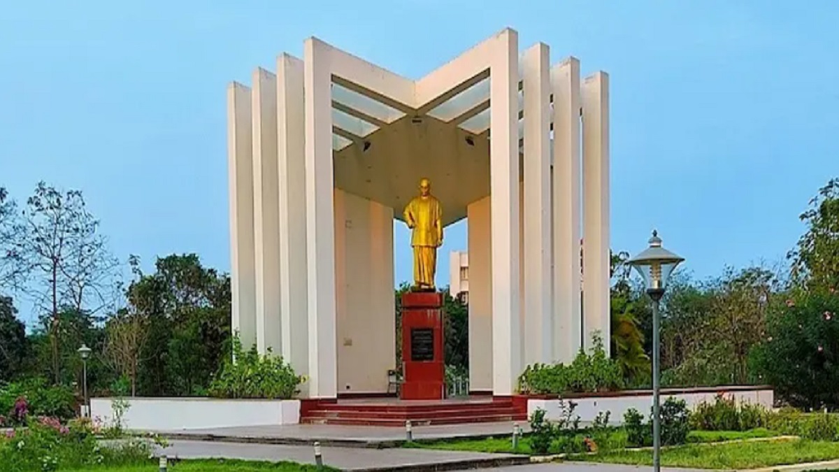 BDU Professor Wins TANSA Award for Environmental Science