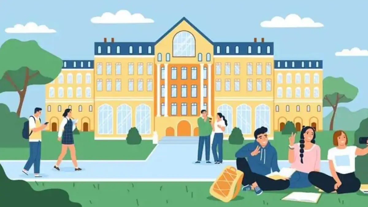 Which District of Uttar Pradesh is Known as the City of Colleges?