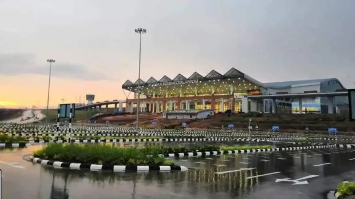 Which is the Only Indian State with Four International Airports?