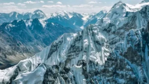 Which Mountain is Known as the Roof of the World?