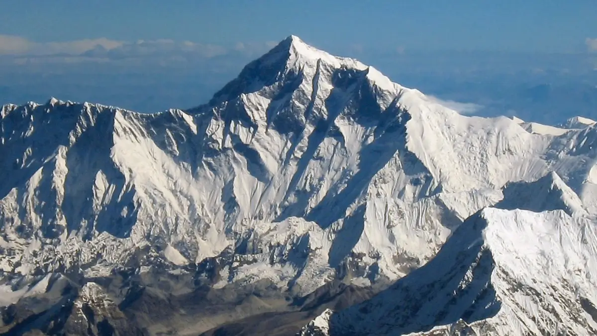 Which Mountain is Known as White Mountain? Know About It
