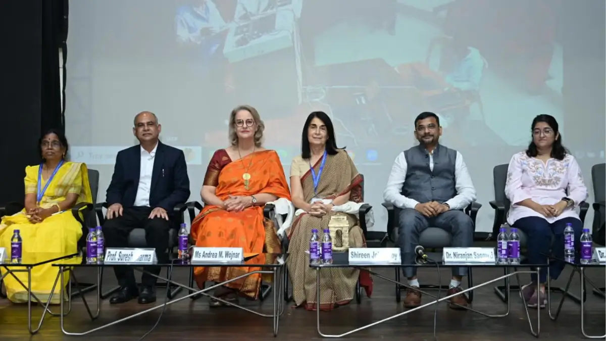 UNFPA India Honors IUSSP for 2025 UN Population Award in Institutional Category