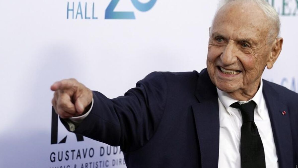 Frank Gehry, Iconic Architect Behind Guggenheim Bilbao, Dies at 96