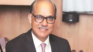 Government Extends Tenure of SBI MD Ashwini Kumar Tewari by Two Years