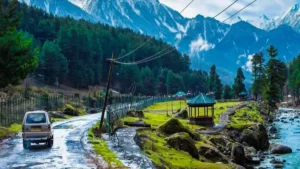 Which District is known as the Gateway of Jammu & Kashmir?