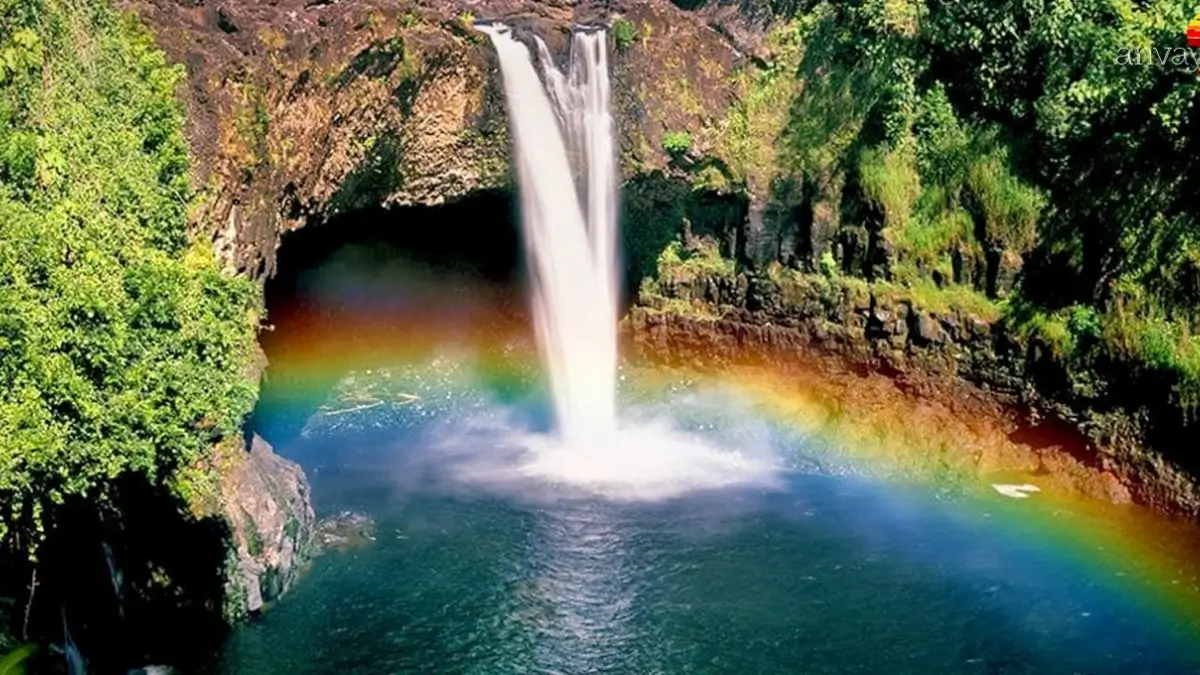 Which Waterfall is known as the Rainbow Waterfall?