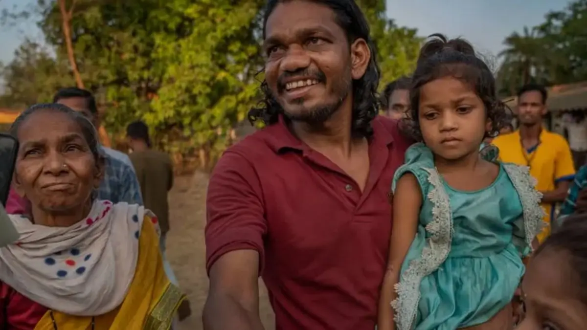 India and Pakistan Exchange Prisoners Lists Under Consular Pact