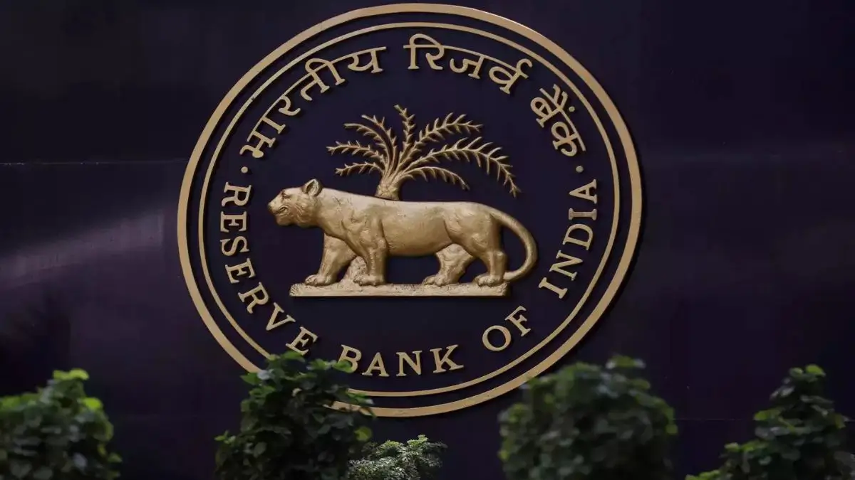 Industrial Credit Growth Strengthens in November 2025