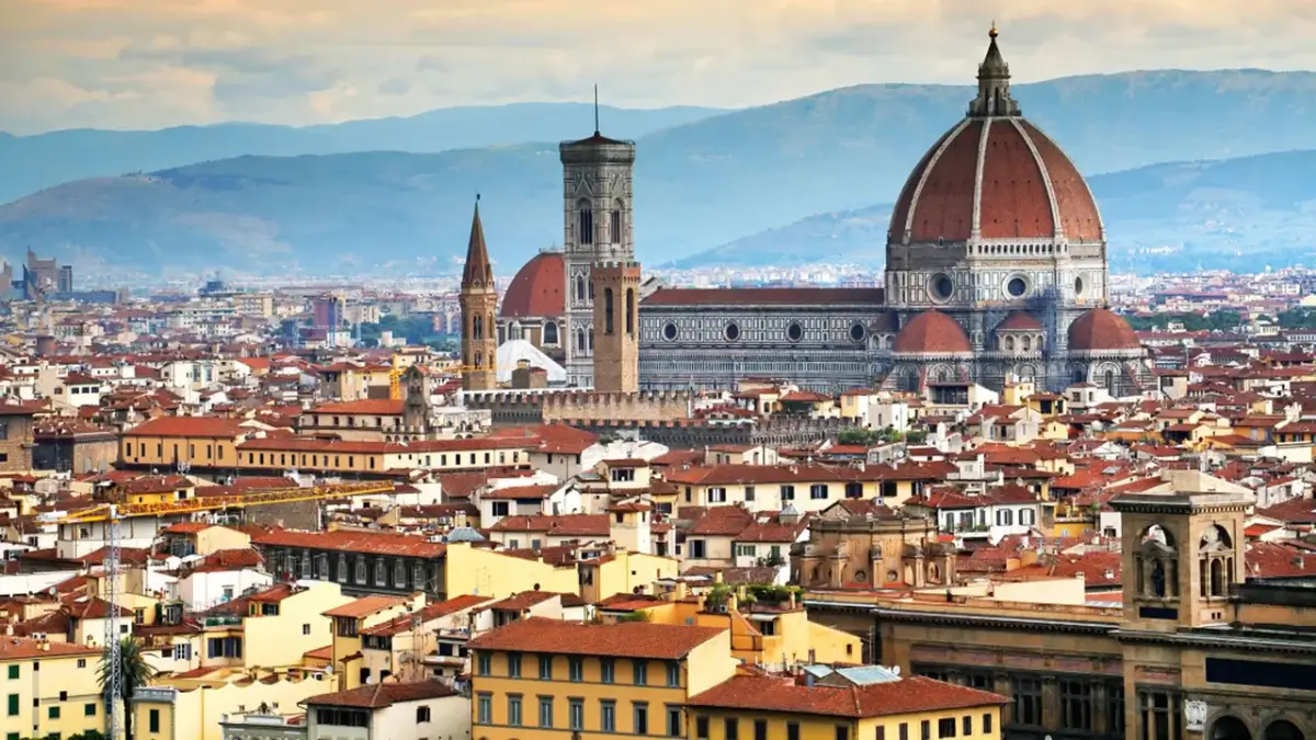 Which Place is known as the Florence of India?