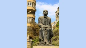 Who is known as the Prince of the Poets? Know the Name