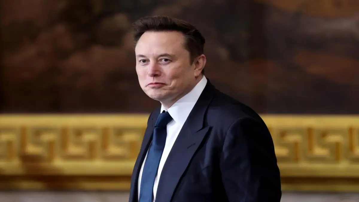 Elon Musk Becomes World’s First $800 Billion Individual