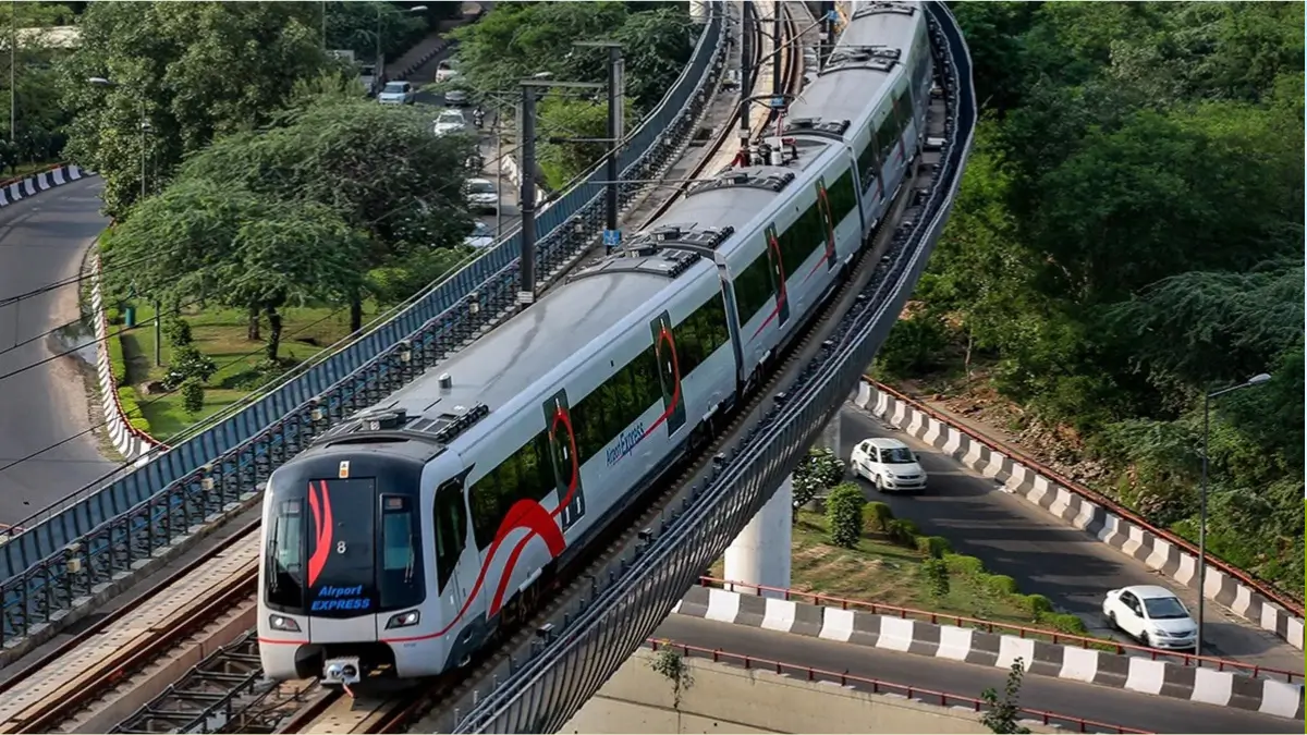 Which is the Largest Metro Network in India?