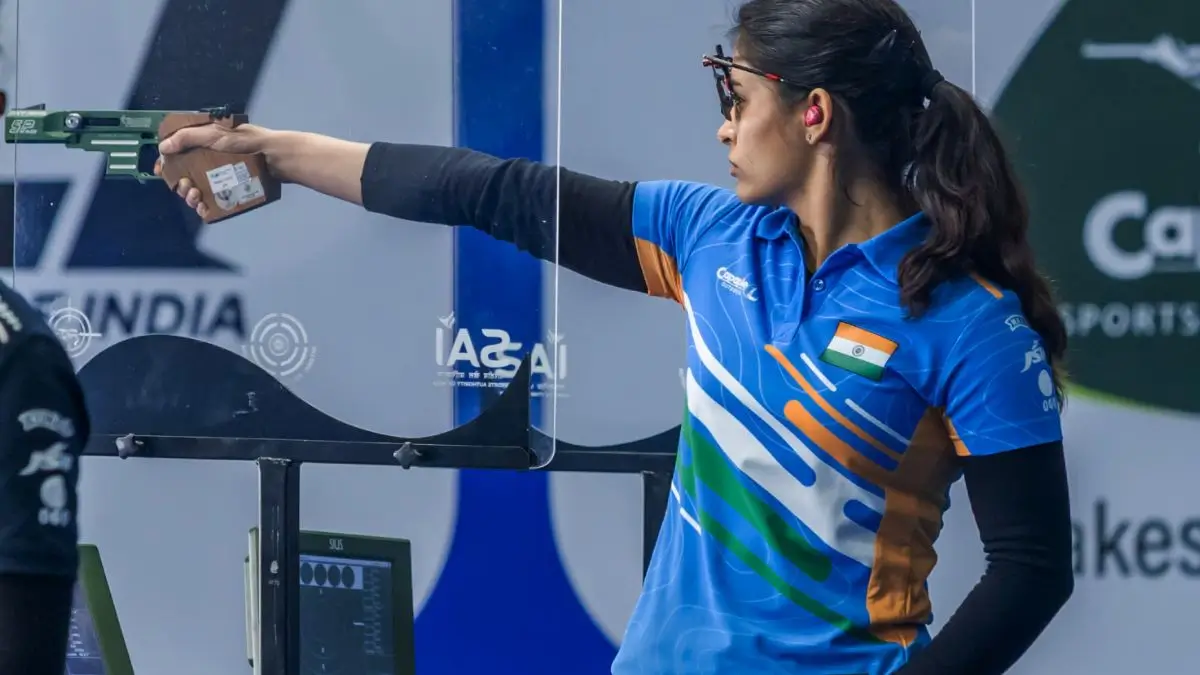 Manu Bhaker Clinches Silver in 25m Pistol at Asian Shooting Championships 2026