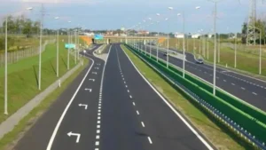 Govt Launches Mobile Labs to Check National Highway Standards