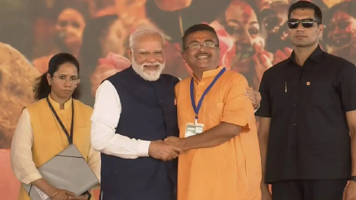 Suvendu Adhikari Takes Oath as West Bengal’s First BJP Chief Minister