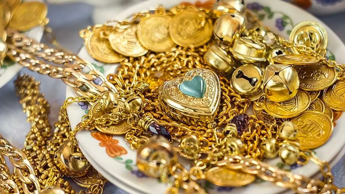 India's Gems and Jewellery Exports Fall Sharply in April 2026