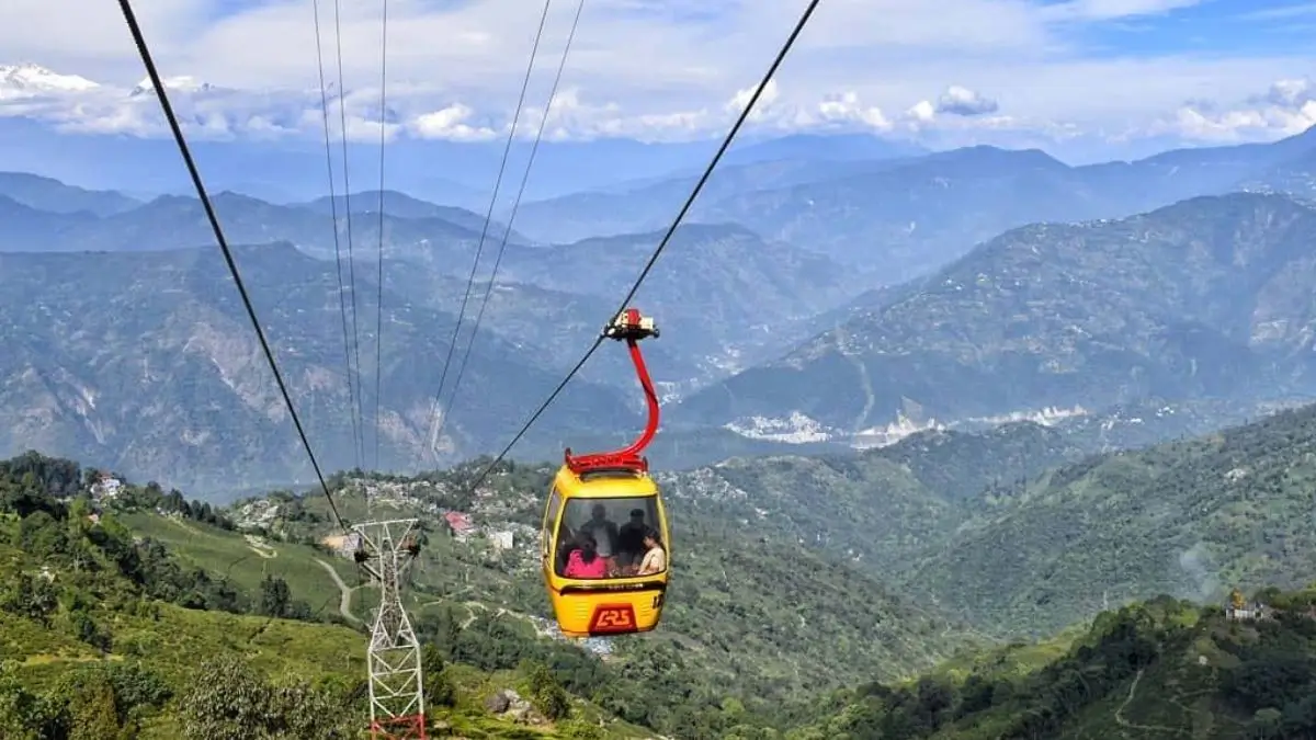 Uttarakhand Plans ₹450 Crore Ropeway Between Rishikesh and Neelkanth Mahadev Temple
