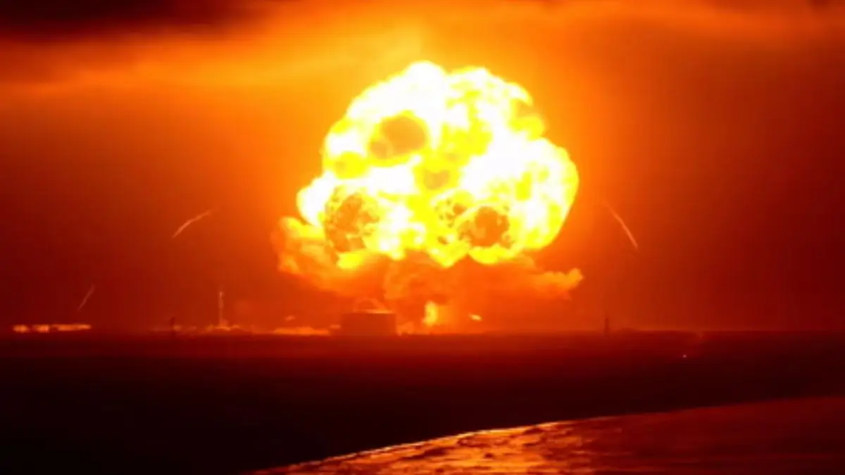 Blue Origin’s New Glenn Rocket Explodes During Ground Test Ahead of Satellite Launch