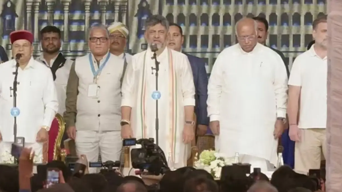 DK Shivakumar Takes Oath as Karnataka's 18th Chief Minister