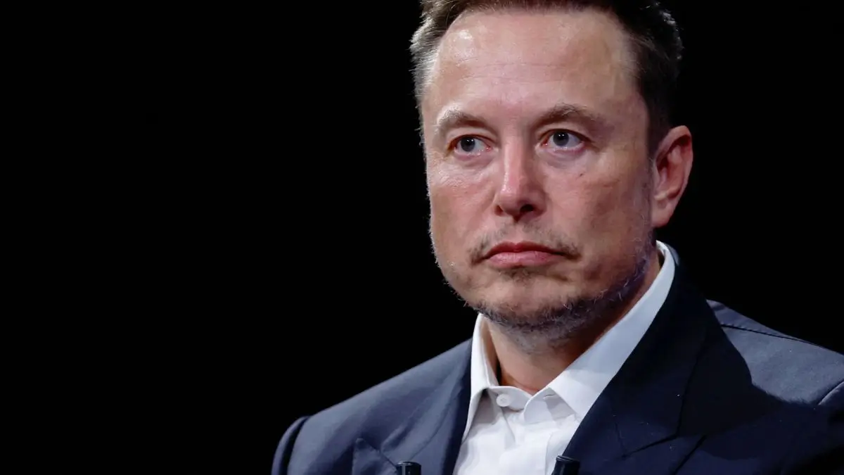 Elon Musk Becomes World’s First Trillionaire After SpaceX IPO