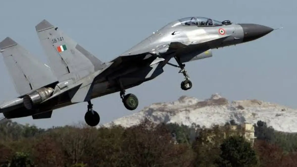 IAF Equips 40 Sukhoi Su-30MKI Fighter Jets with BrahMos Missiles, Strengthening Long-Range Strike Capability