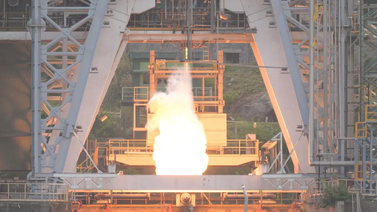 ISRO Successfully Conducts 175-Tonne Semicryogenic Engine Hot Test, Strengthening India's Future Space Missions