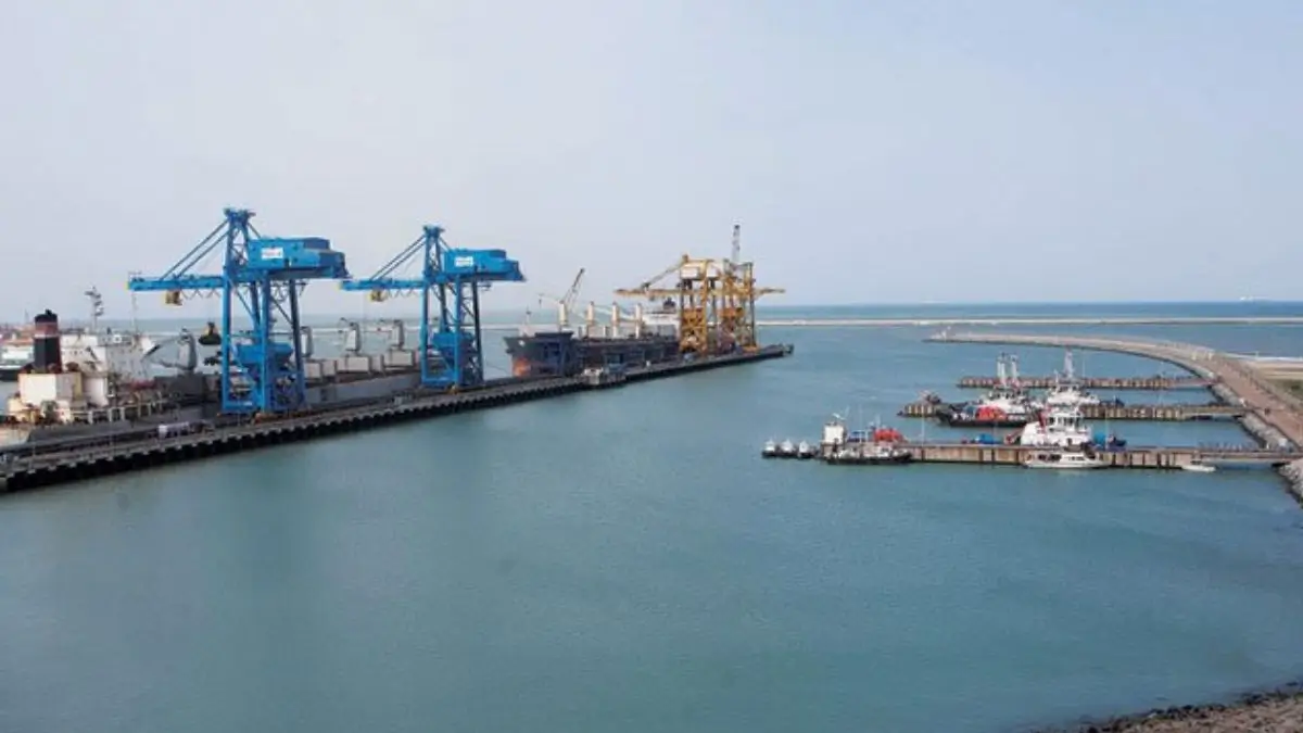 Kamarajar Port Becomes India's Second Major Port with 18-Metre Draft Capability