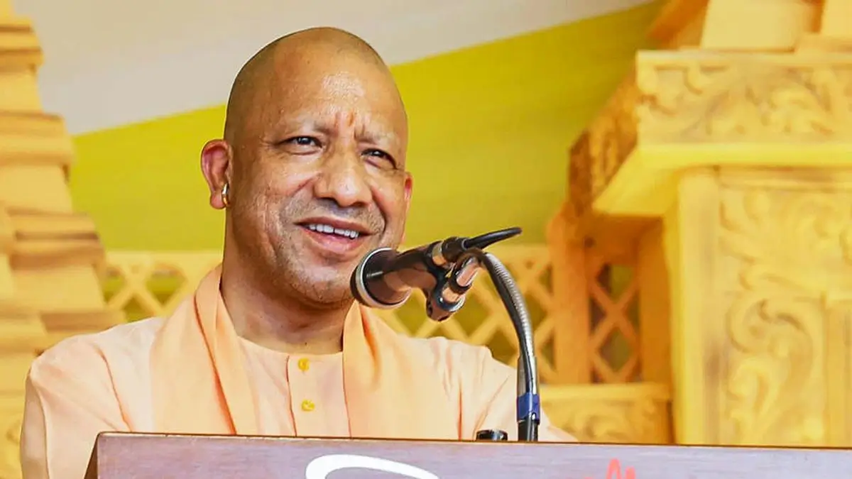 UP Launches 'Guru Dakshina' Cashless Medical Scheme for Teachers