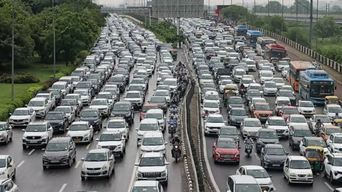 Delhi Government Approves Parivartan Scheme to Replace Old Commercial Vehicles with BS-VI and Electric Vehicles