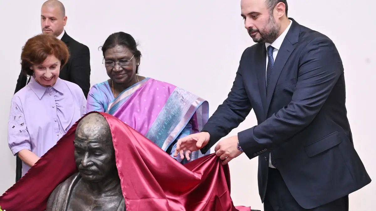 President Murmu Unveils Mahatma Gandhi Bust in North Macedonia