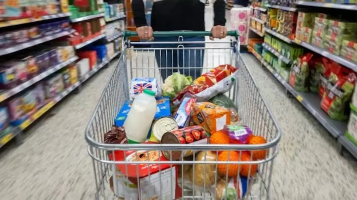 July Retail Inflation Rises to 4.45% on Food Prices