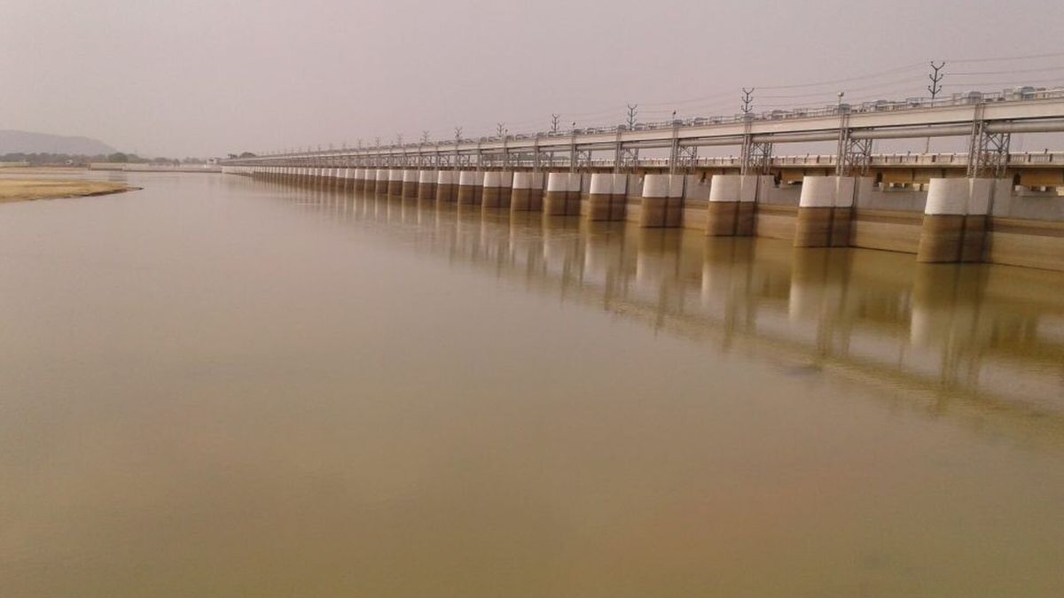Which Are 3 Biggest Dams in Bihar? Know All About River, District, Length and Year Built