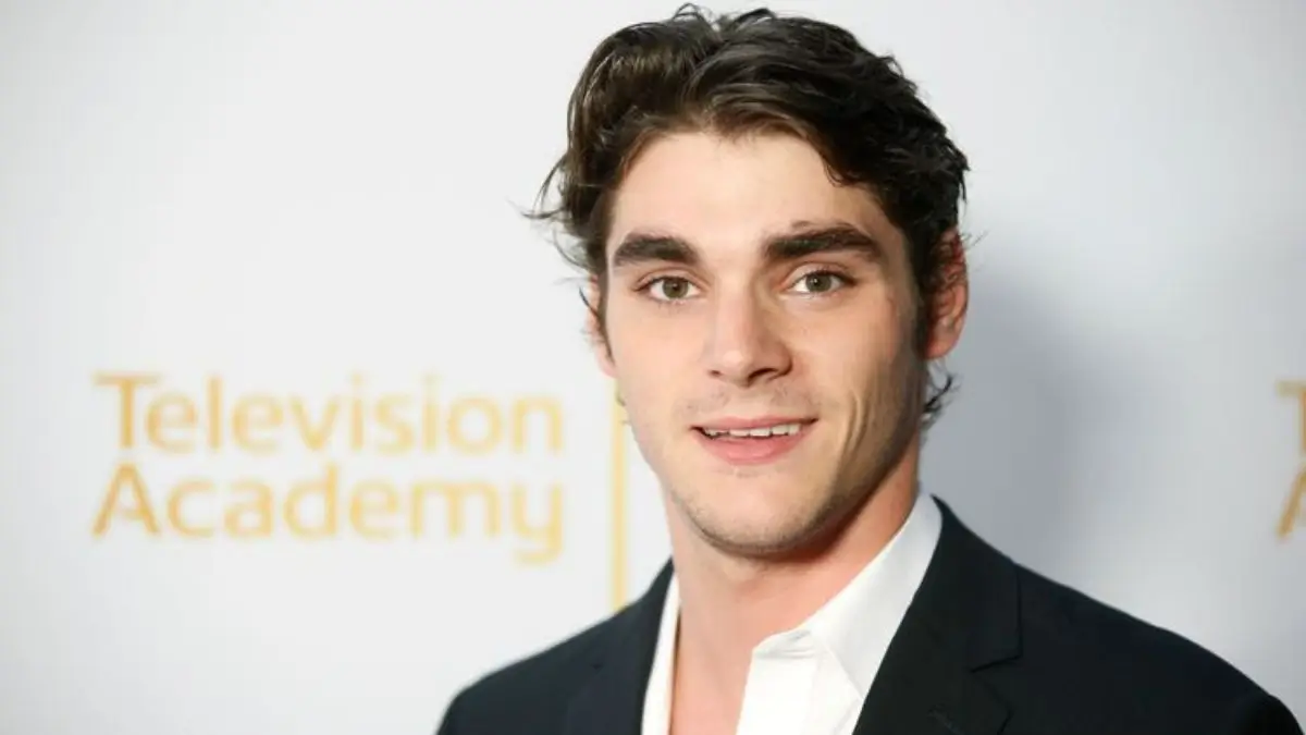 RJ Mitte Dies at 34: Breaking Bad Actor’s Career, Disability Advocacy and Legacy